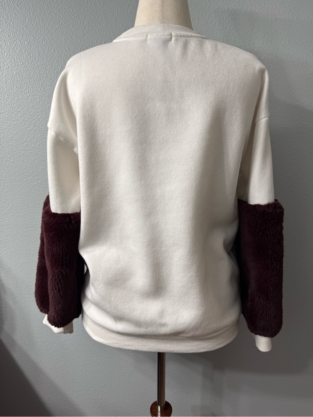 Timing Burgundy and Cream Sweatshirt with Faux Fur Sleeves - Picture 3 of 5